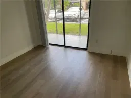 Picture of 771 NE 199Th St 105, Miami, FL 33179