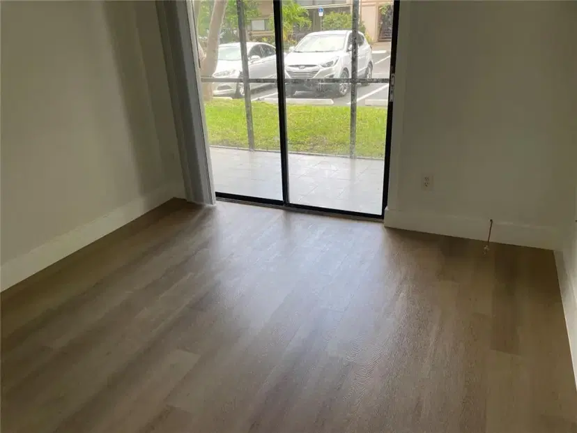 Picture of 771 NE 199Th St 105, Miami FL 33179