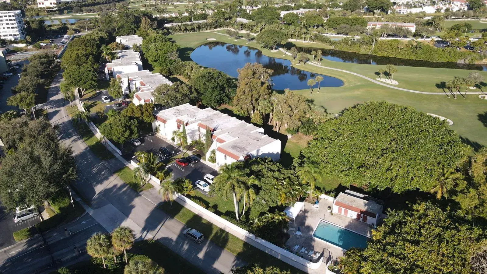 Picture of 1639 Embassy 101 Drive 101, West Palm Beach, FL 33401