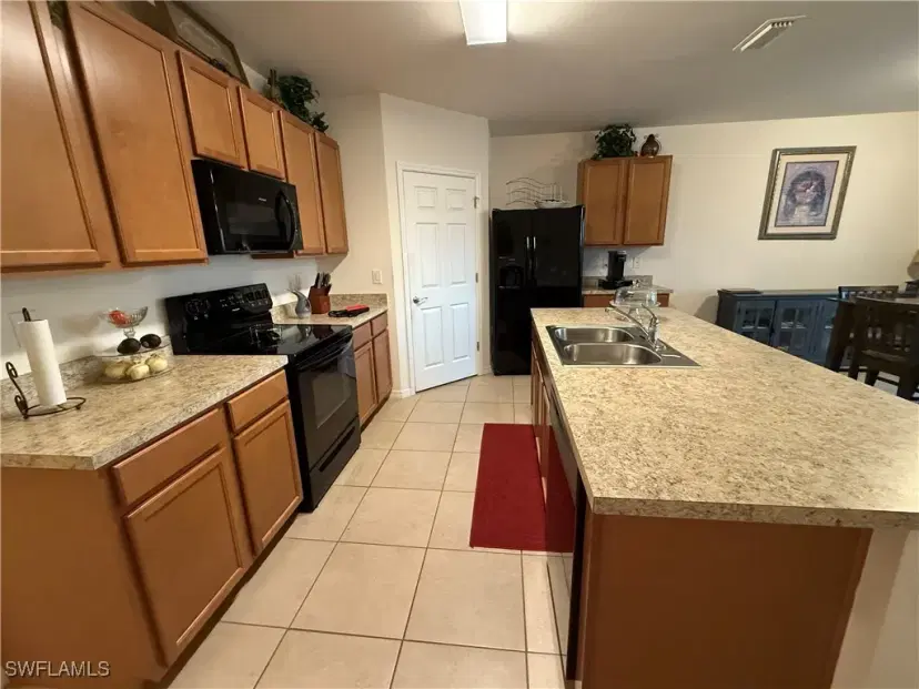 Picture of 2006 SW 15Th Ave, Cape Coral FL 33991