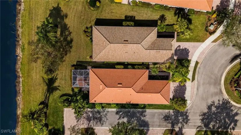 Picture of 28552 Hammerhead Ln, Bonita Springs FL 34135