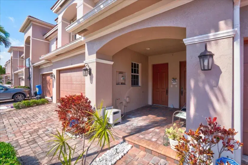 Picture of 13 Nottingham Place, Boynton Beach FL 33426