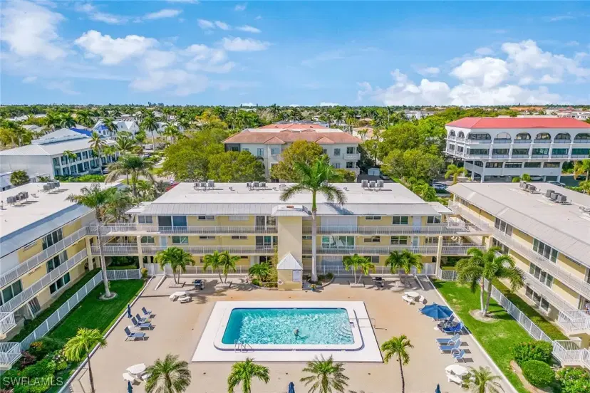 Picture of 1100 8Th Ave S 105A, Naples FL 34102