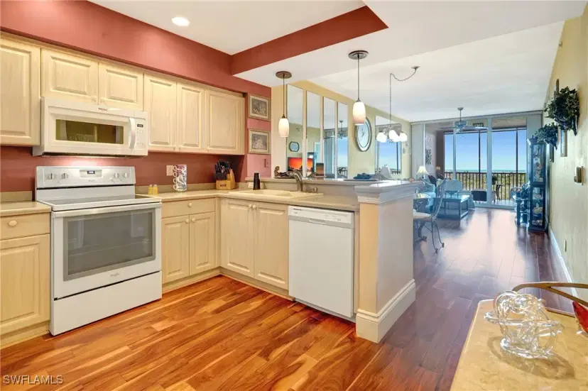 Picture of 3191 Matecumbe Key Rd 206, Punta Gorda FL 33955