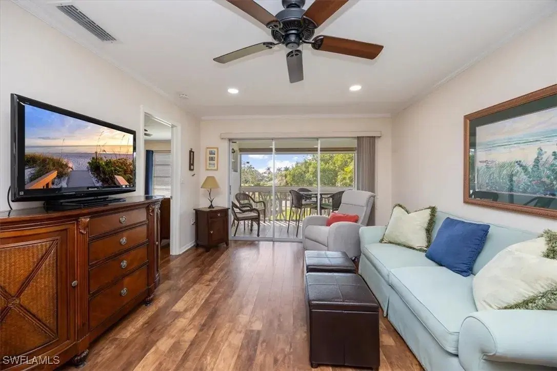 Picture of 750 Mooring Line Dr 208, Naples, FL 34102