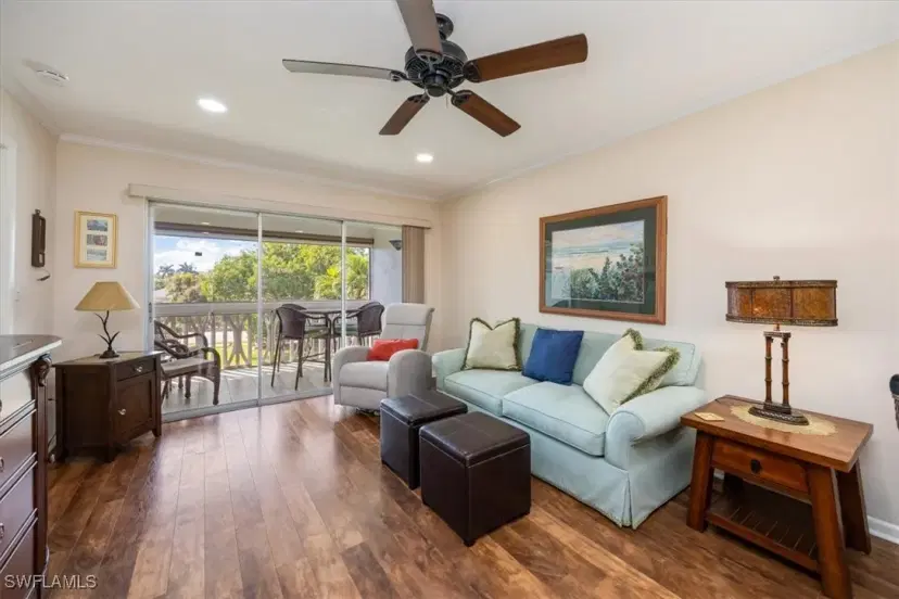 Picture of 750 Mooring Line Dr 208, Naples FL 34102