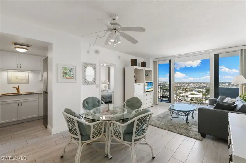 Picture of 140 Seaview Ct 1204S, Marco Island FL 34145