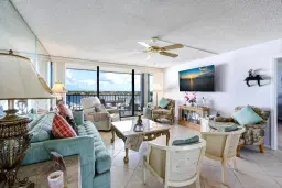 Picture of 136 Lakeshore Drive 1010, North Palm Beach, FL 33408