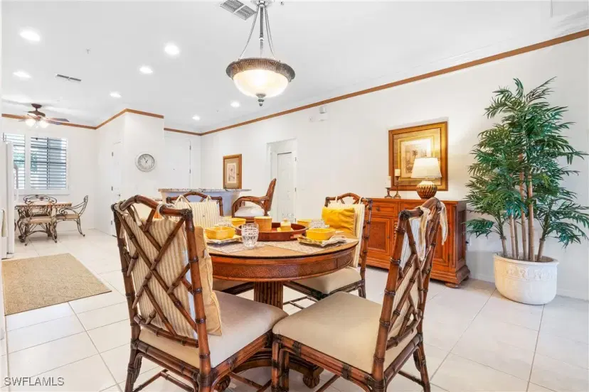 Picture of 20021 Sanibel View Cir 105, Fort Myers FL 33908
