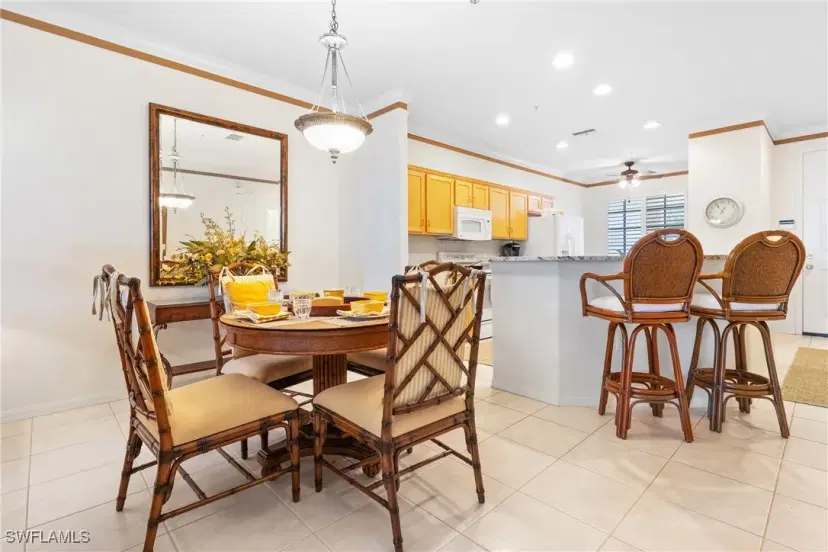 Picture of 20021 Sanibel View Cir 105, Fort Myers FL 33908
