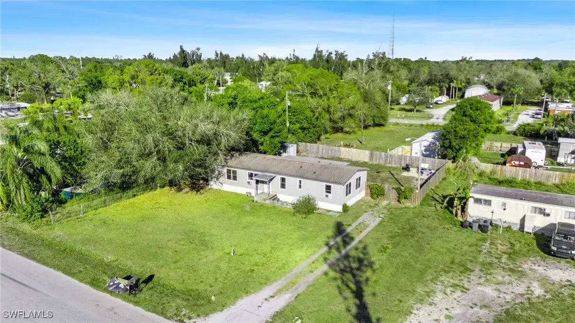 Picture of 8405 Nault Rd, North Fort Myers, FL 33917