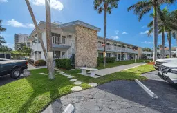 Picture of 1110 N Riverside Dr 20, Pompano Beach, FL 33062