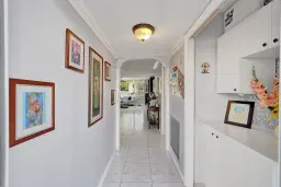 Picture of 711 N Birch Rd 102, Fort Lauderdale, FL 33304