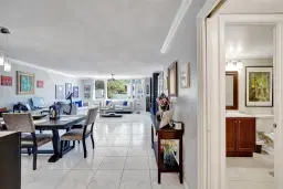 Picture of 711 N Birch Rd 102, Fort Lauderdale, FL 33304