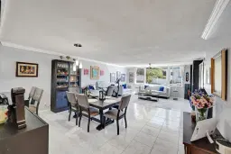 Picture of 711 N Birch Rd 102, Fort Lauderdale, FL 33304