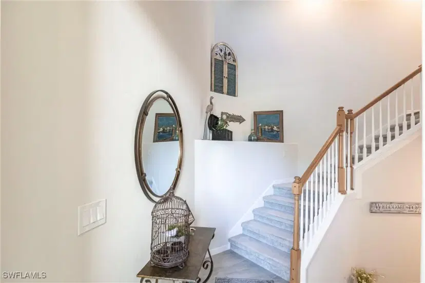Picture of 2351 Montserrat Ln 202, Naples FL 34120