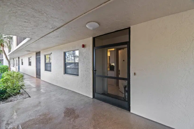 Picture of 9170 SW 14Th Street 4105, Boca Raton FL 33428