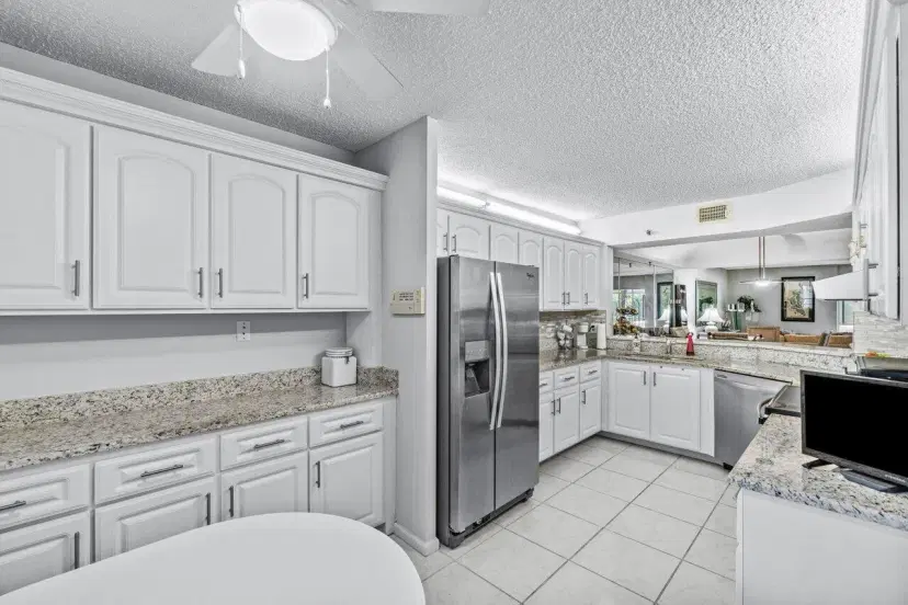 Picture of 9170 SW 14Th Street 4105, Boca Raton FL 33428