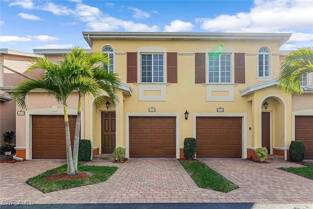 Picture of 20131 Estero Gardens Cir 205, Estero, FL 33928