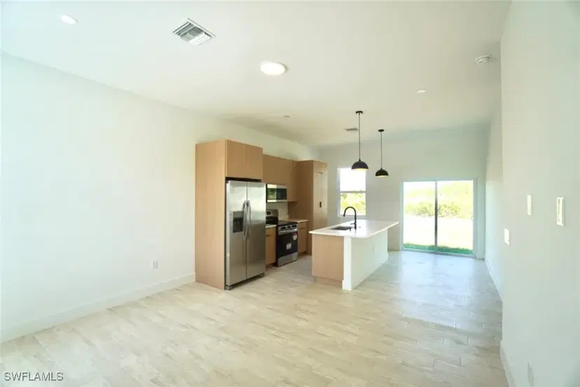 Picture of 2902 61St St W, Lehigh Acres FL 33971