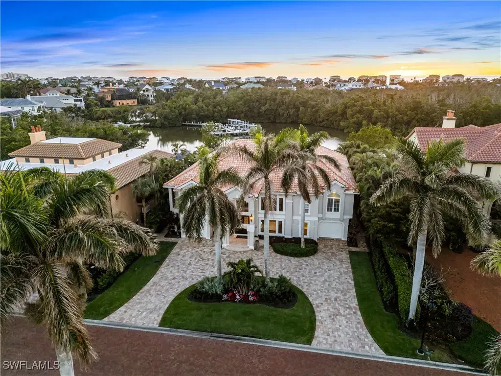 Picture of 49 Southport Cv, Bonita Springs, FL 34134