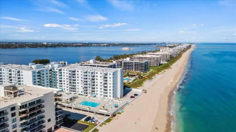 Picture of 3450 S Ocean Boulevard 812, Palm Beach FL 33480