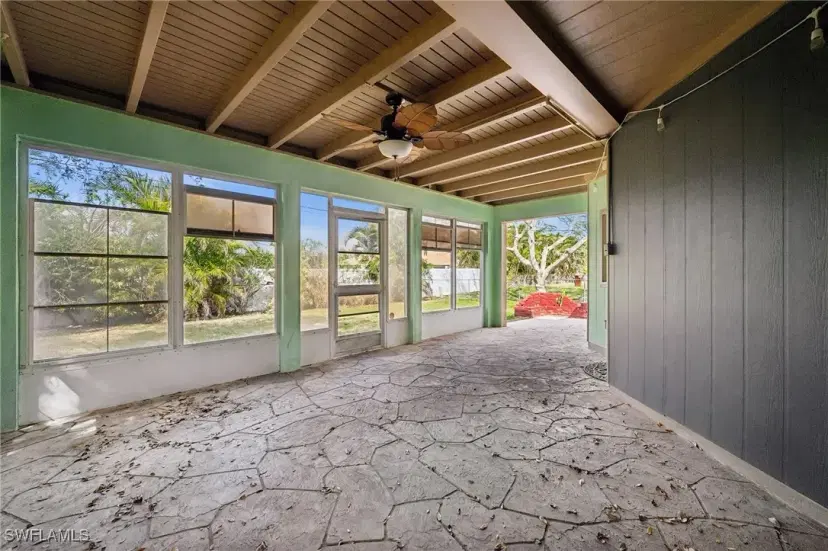 Picture of 1621 SE 21St Ter, Cape Coral FL 33990