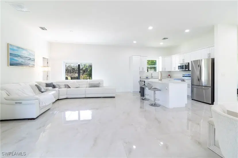 Picture of 3302 Desoto Blvd S, Naples FL 34117