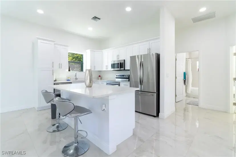 Picture of 3302 Desoto Blvd S, Naples FL 34117