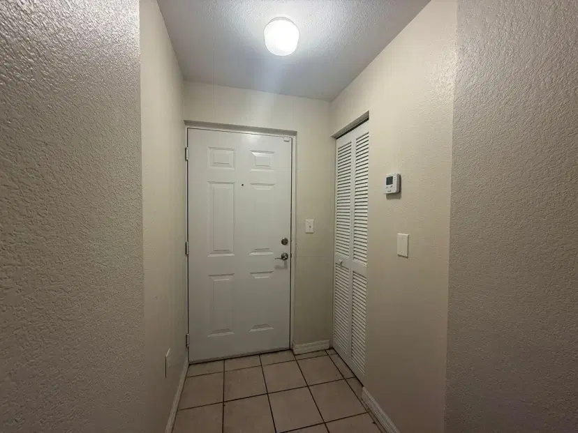 Picture of 2916 Tuscany Ct 303, Palm Beach Gardens FL 33410