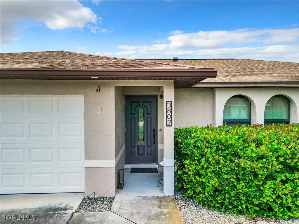 Picture of 3807 SW 7Th Ave, Cape Coral, FL 33914