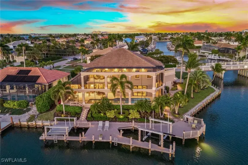 Picture of 660 Kendall Dr, Marco Island FL 34145