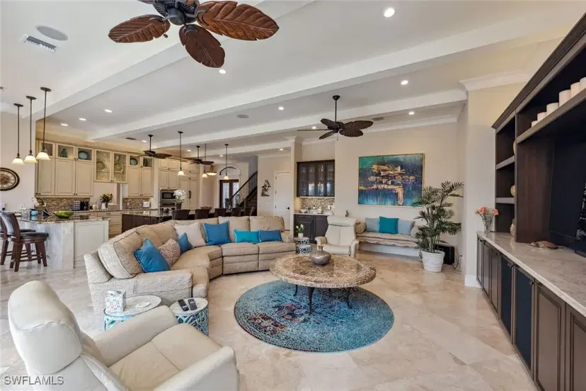 Picture of 660 Kendall Dr, Marco Island FL 34145