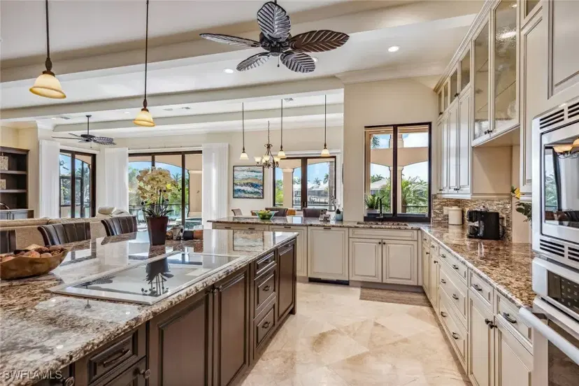 Picture of 660 Kendall Dr, Marco Island FL 34145