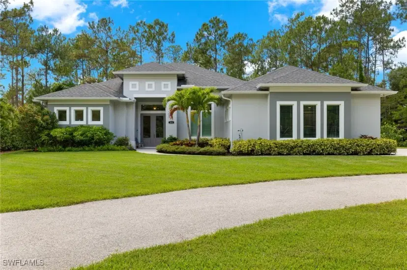 Picture of 221 23Rd St Nw, Naples FL 34120