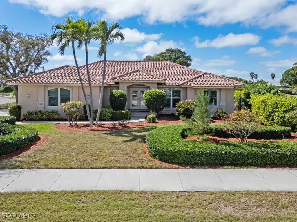 Picture of 510 Bald Eagle Dr, Marco Island, FL 34145