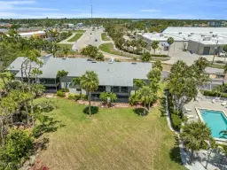 Picture of 16530 Partridge Club Rd 102, Fort Myers, FL 33908