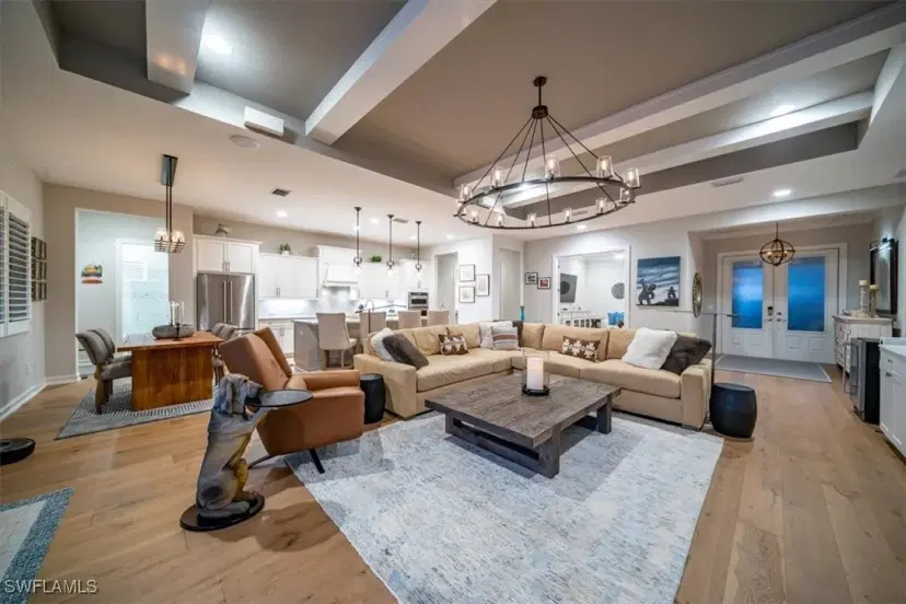 Picture of 14372 Neptune Ave, Naples FL 34114