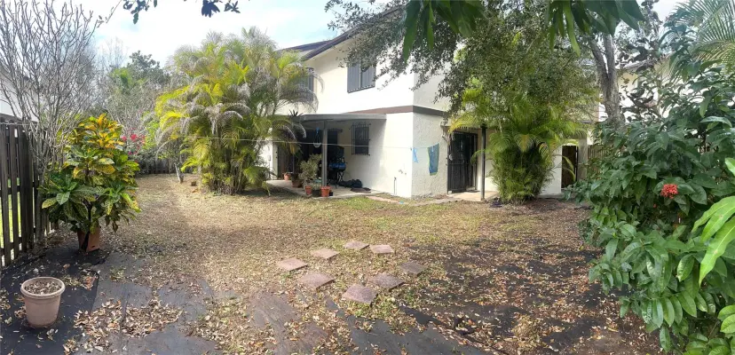 Picture of 12830 SW 67Th Ter 12830, Miami FL 33183