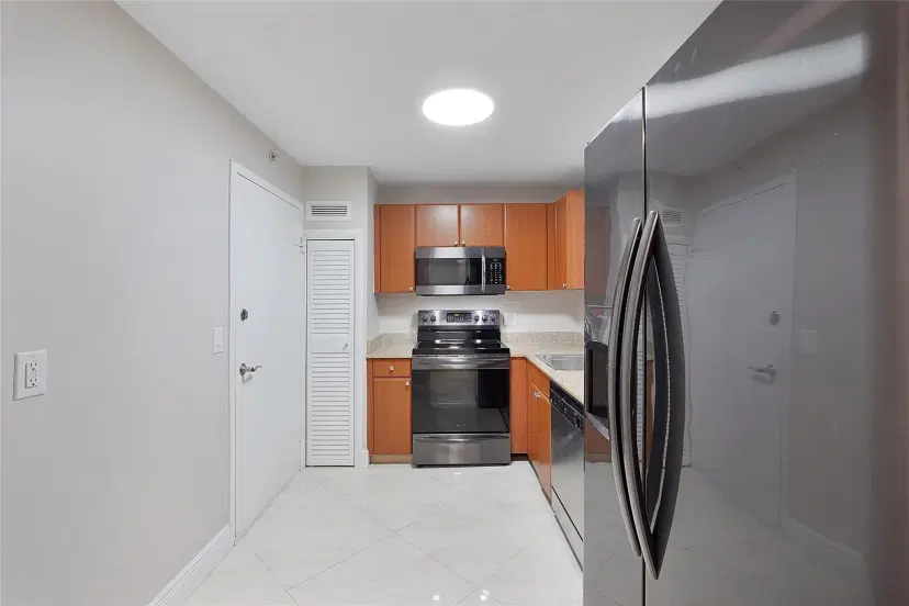 Picture of 1900 S Ocean Blvd 2A, Lauderdale By The Sea FL 33062