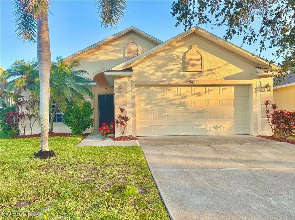 Picture of 9630 Mendocino Dr, Fort Myers, FL 33919
