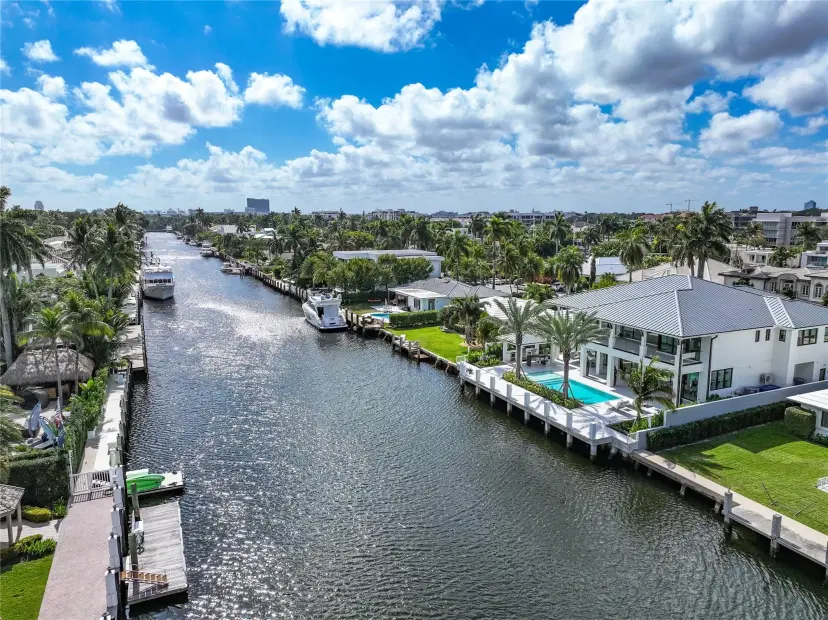 Picture of 144 Fiesta Way, Fort Lauderdale FL 33301