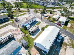 Picture of 38 Helen Ln, Fort Myers Beach, FL 33931