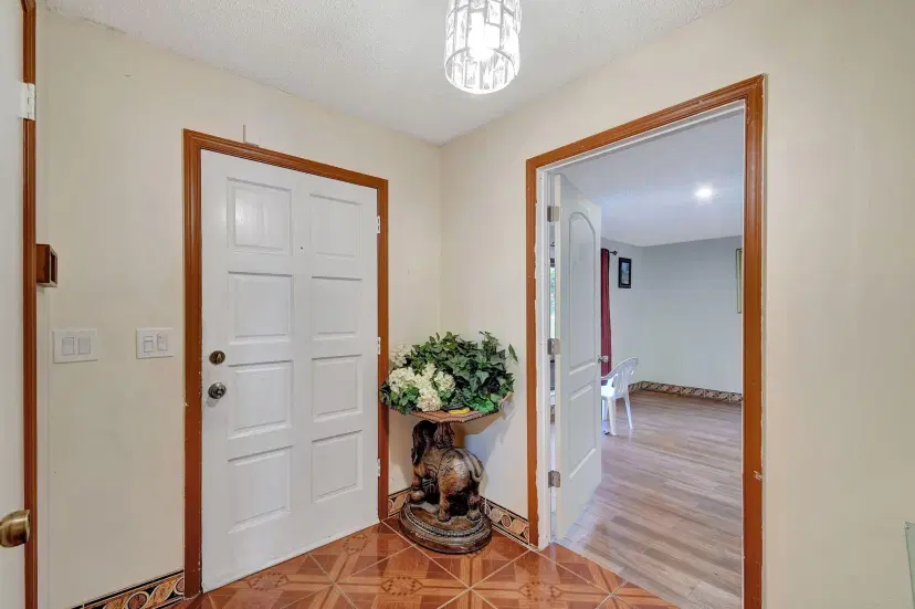 Picture of 834 Briarwood Drive, Haverhill FL 33415