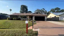 Picture of 505 SE Fallon Drive, Port St Lucie, FL 34983