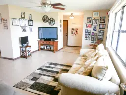 Picture of 505 SE Fallon Drive, Port St Lucie, FL 34983
