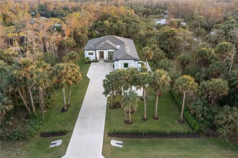 Picture of 608 18Th Ave Nw, Naples FL 34120