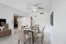 Picture of 304 Wellington F, West Palm Beach, FL 33417