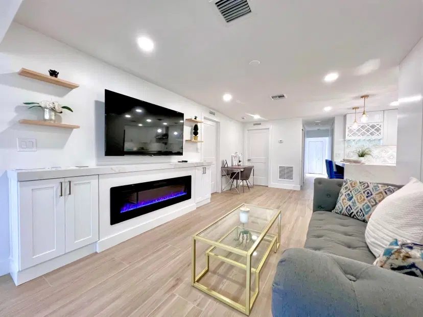 Picture of 118 SW 9Th Avenue, Delray Beach FL 33444