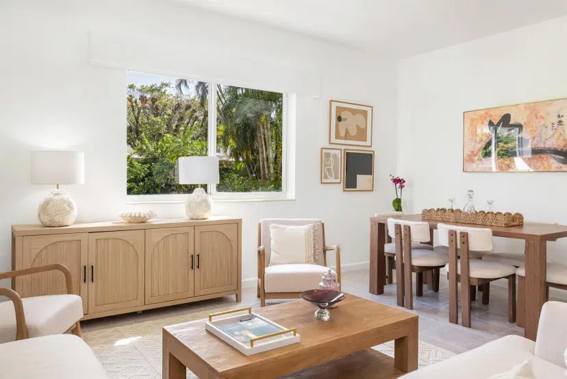 Picture of 220 Atlantic Avenue 1, Palm Beach FL 33480